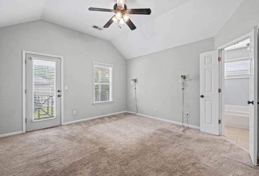 1168 HARBOR RIVER DR, Memphis, Tennessee 38103, 2 Bedroom Bedrooms, 5 Room Rooms,2.1 BathroomBathrooms,Residential,For Sale,HARBOR RIVER,0,10229027