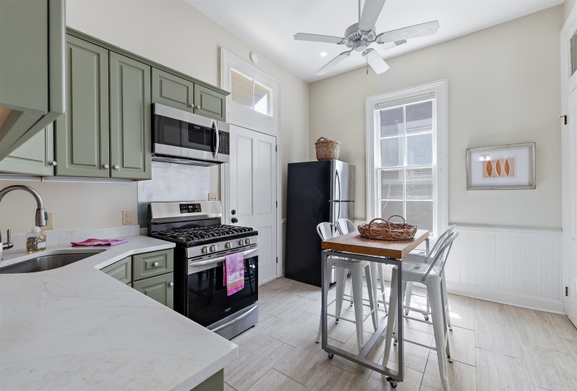 372 MULBERRY ST, Memphis, Tennessee 38103, 1 Bedroom Bedrooms, 3 Room Rooms,1 BathroomBathrooms,Residential,For Sale,MULBERRY,0,10229029