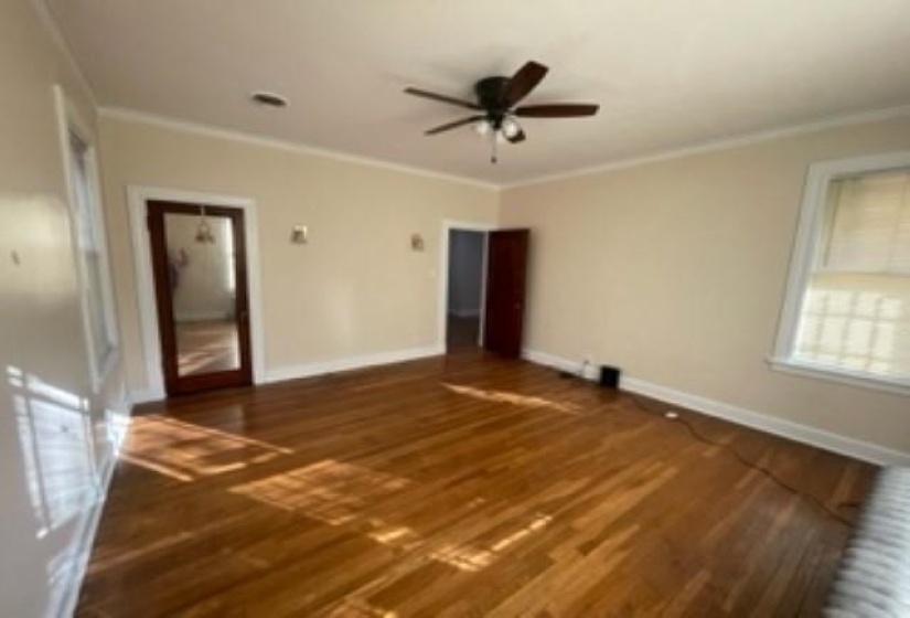 1676 PARKWAY DR, Memphis, Tennessee 38106, 3 Bedroom Bedrooms, 7 Room Rooms,1 BathroomBathrooms,Residential,For Sale,PARKWAY,0,10229030