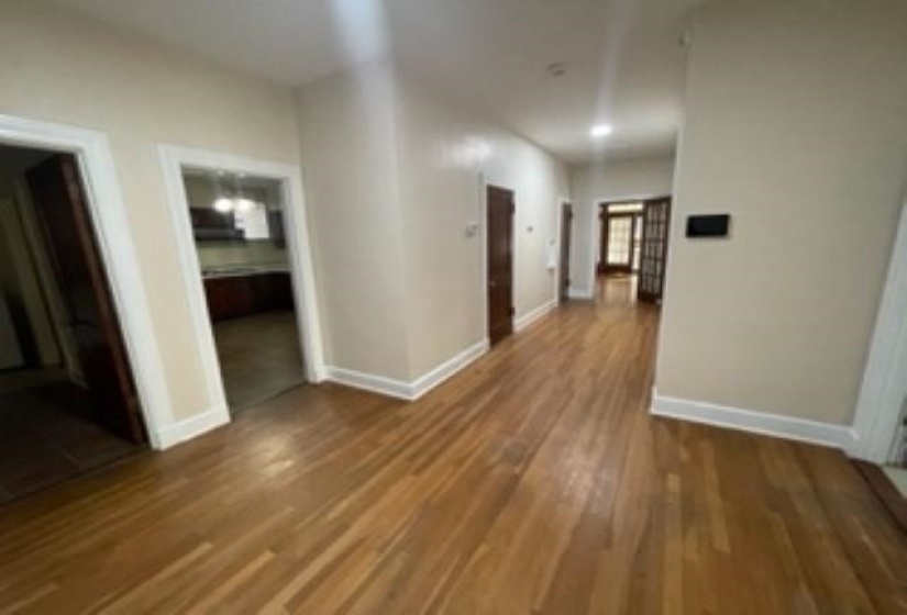 1676 PARKWAY DR, Memphis, Tennessee 38106, 3 Bedroom Bedrooms, 7 Room Rooms,1 BathroomBathrooms,Residential,For Sale,PARKWAY,0,10229030