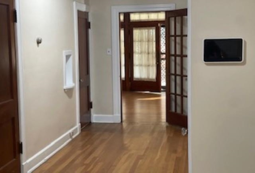 1676 PARKWAY DR, Memphis, Tennessee 38106, 3 Bedroom Bedrooms, 7 Room Rooms,1 BathroomBathrooms,Residential,For Sale,PARKWAY,0,10229030