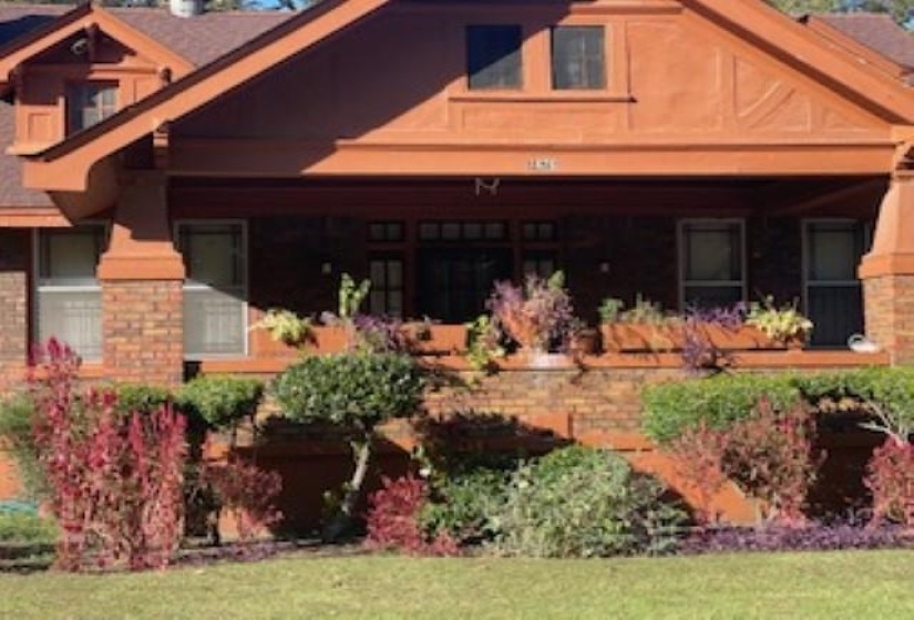 1676 PARKWAY DR, Memphis, Tennessee 38106, 3 Bedroom Bedrooms, 7 Room Rooms,1 BathroomBathrooms,Residential,For Sale,PARKWAY,0,10229030