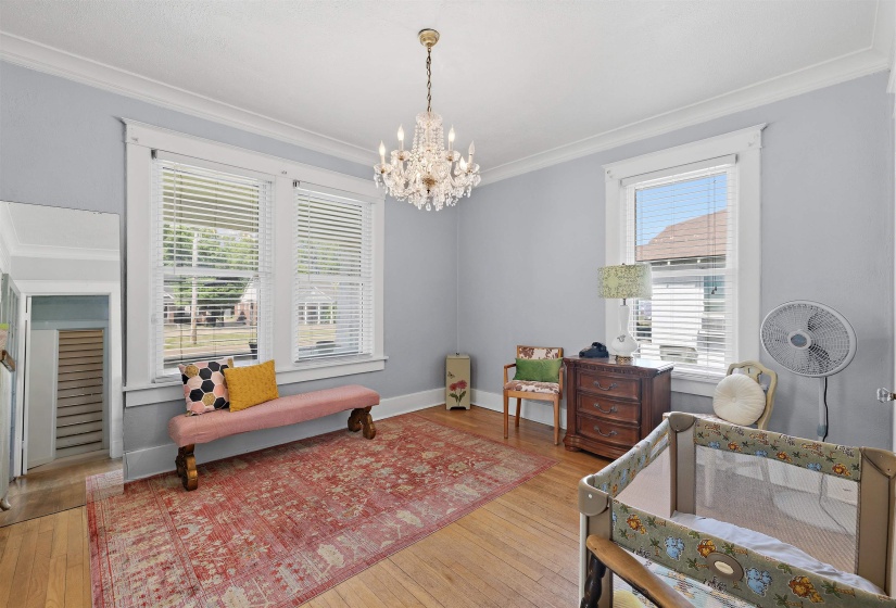 1942 LAMAR AVE, Memphis, Tennessee 38114, 4 Bedroom Bedrooms, 8 Room Rooms,2.1 BathroomBathrooms,Residential,For Sale,LAMAR,0,10229031