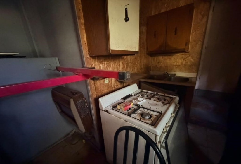 2928 OVERTON CROSSING RD, Memphis, Tennessee 38127, 2 Bedroom Bedrooms, 5 Room Rooms,2 BathroomBathrooms,Residential,For Sale,OVERTON CROSSING,0,10229032