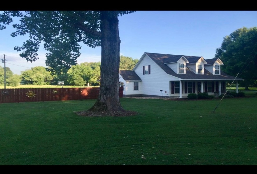 20 PENNINGTON RD, Halls, Tennessee 38037, 6 Bedroom Bedrooms, 15 Room Rooms,4 BathroomBathrooms,Residential,For Sale,PENNINGTON,0,10229036