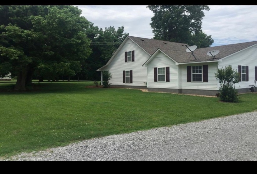 20 PENNINGTON RD, Halls, Tennessee 38037, 6 Bedroom Bedrooms, 15 Room Rooms,4 BathroomBathrooms,Residential,For Sale,PENNINGTON,0,10229036