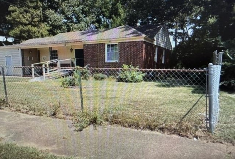 3102 ST CHARLES DR, Memphis, Tennessee 38127, 2 Bedroom Bedrooms, 7 Room Rooms,1 BathroomBathrooms,Residential,For Sale,ST CHARLES,0,10229037