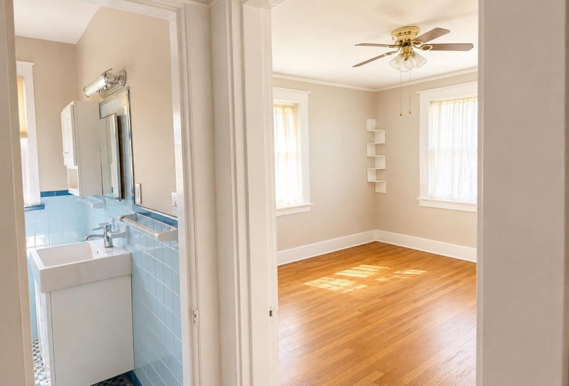1809 CRUMP AVE, Memphis, Tennessee 38107, 2 Bedroom Bedrooms, 5 Room Rooms,1 BathroomBathrooms,Residential,For Sale,CRUMP,0,10229039