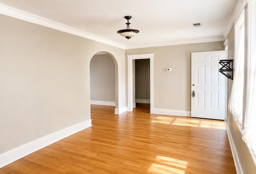 1809 CRUMP AVE, Memphis, Tennessee 38107, 2 Bedroom Bedrooms, 5 Room Rooms,1 BathroomBathrooms,Residential,For Sale,CRUMP,0,10229039