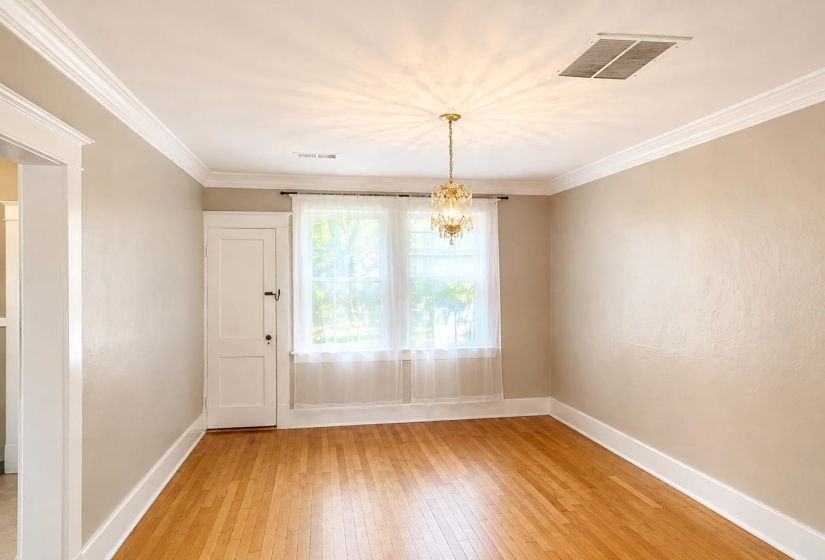1809 CRUMP AVE, Memphis, Tennessee 38107, 2 Bedroom Bedrooms, 5 Room Rooms,1 BathroomBathrooms,Residential,For Sale,CRUMP,0,10229039