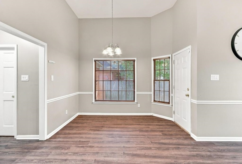 8941 HICKORY TRAIL DR, Memphis, Tennessee 38018, 4 Bedroom Bedrooms, 9 Room Rooms,2.1 BathroomBathrooms,Residential,For Sale,HICKORY TRAIL,0,10229041