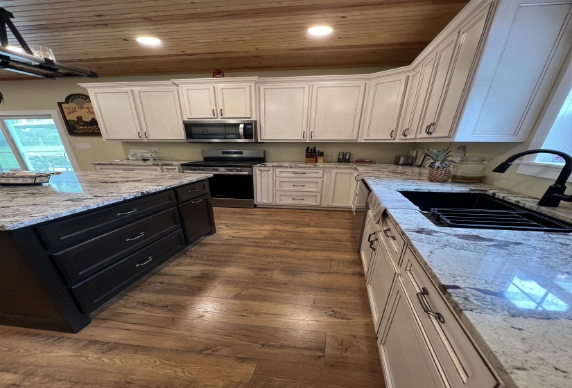 5205 HAMBURG RD, Michie, Tennessee 38357, 4 Bedroom Bedrooms, 3 Room Rooms,3.1 BathroomBathrooms,Residential,For Sale,HAMBURG,0,10229044