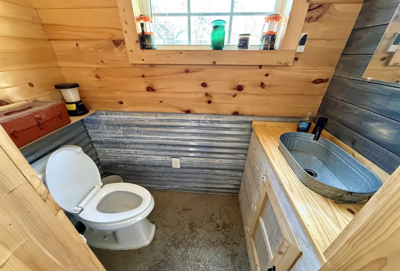 5205 HAMBURG RD, Michie, Tennessee 38357, 4 Bedroom Bedrooms, 3 Room Rooms,3.1 BathroomBathrooms,Residential,For Sale,HAMBURG,0,10229044