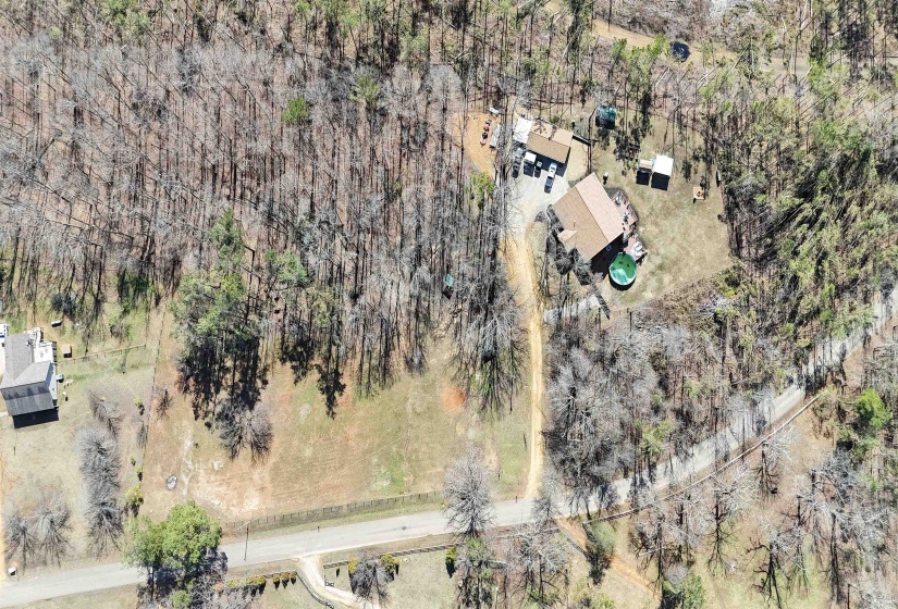 5205 HAMBURG RD, Michie, Tennessee 38357, 4 Bedroom Bedrooms, 3 Room Rooms,3.1 BathroomBathrooms,Residential,For Sale,HAMBURG,0,10229044