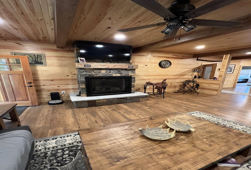5205 HAMBURG RD, Michie, Tennessee 38357, 4 Bedroom Bedrooms, 3 Room Rooms,3.1 BathroomBathrooms,Residential,For Sale,HAMBURG,0,10229044
