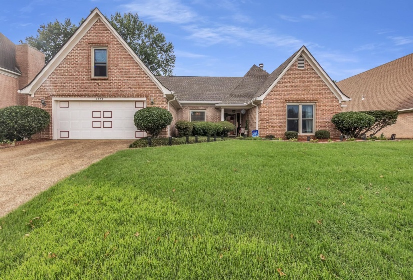 9002 BRENT LN, Memphis, Tennessee 38016, 4 Bedroom Bedrooms, 9 Room Rooms,3 BathroomBathrooms,Residential,For Sale,BRENT,0,10229045