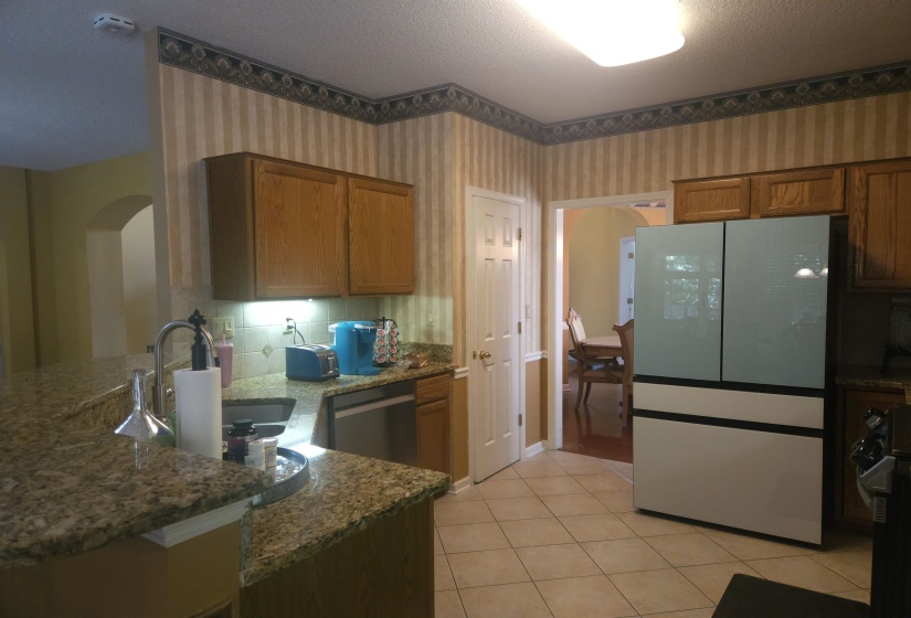 1218 CORDOVA GREEN DR, Cordova, Tennessee 38018, 3 Bedroom Bedrooms, 8 Room Rooms,2.1 BathroomBathrooms,Residential,For Sale,CORDOVA GREEN,0,10229048