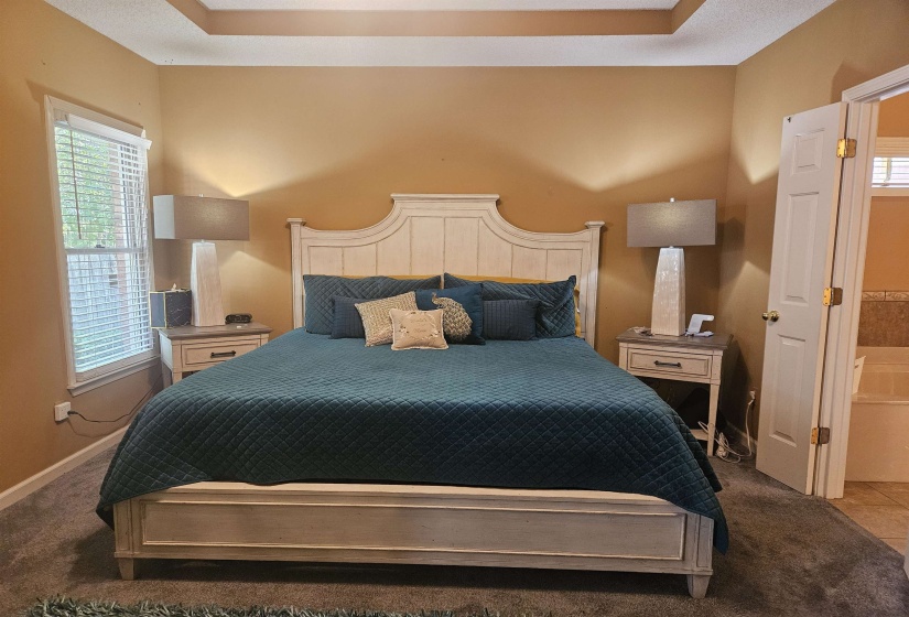 1218 CORDOVA GREEN DR, Cordova, Tennessee 38018, 3 Bedroom Bedrooms, 8 Room Rooms,2.1 BathroomBathrooms,Residential,For Sale,CORDOVA GREEN,0,10229048