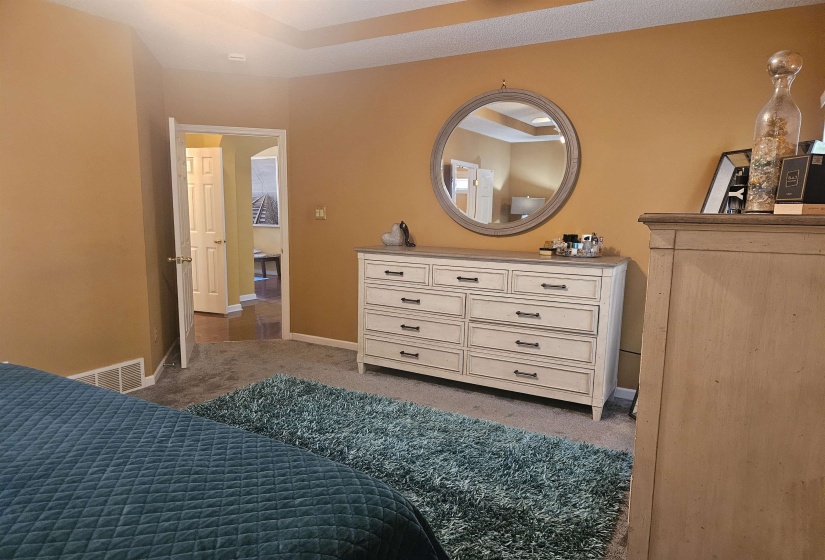 1218 CORDOVA GREEN DR, Cordova, Tennessee 38018, 3 Bedroom Bedrooms, 8 Room Rooms,2.1 BathroomBathrooms,Residential,For Sale,CORDOVA GREEN,0,10229048