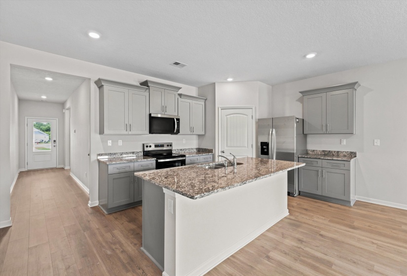 320 WINDEMERE LOOP, Oakland, Tennessee 38060, 4 Bedroom Bedrooms, 4 Room Rooms,2 BathroomBathrooms,Rental Properties,For Sale,WINDEMERE,0,10229066