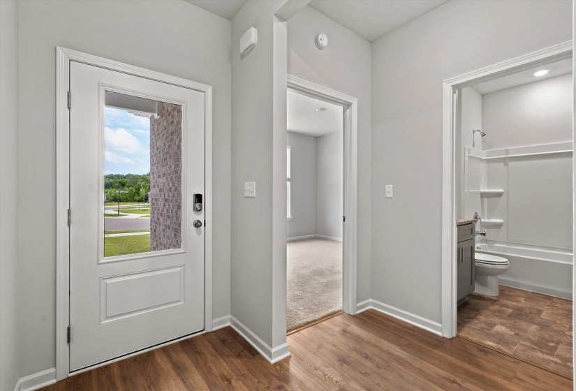320 WINDEMERE LOOP, Oakland, Tennessee 38060, 4 Bedroom Bedrooms, 4 Room Rooms,2 BathroomBathrooms,Rental Properties,For Sale,WINDEMERE,0,10229066