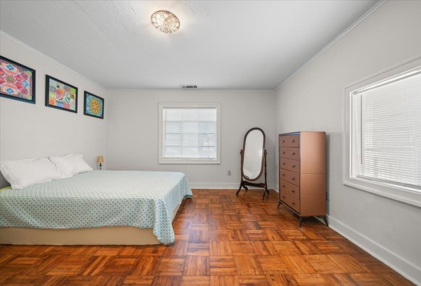 885 COX ST, Memphis, Tennessee 38104, 2 Bedroom Bedrooms, 5 Room Rooms,1 BathroomBathrooms,Residential,For Sale,COX,0,10219474