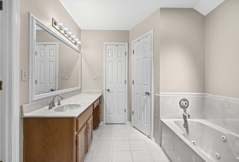 878 CONCORDIA CV, Collierville, Tennessee 38017, 4 Bedroom Bedrooms, 8 Room Rooms,2.1 BathroomBathrooms,Residential,For Sale,CONCORDIA,0,10229062