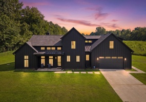 4510 HWY 195 HWY, Somerville, Tennessee 38068, 4 Bedroom Bedrooms, 9 Room Rooms,2.1 BathroomBathrooms,Residential,For Sale,HWY 195,0,10229065