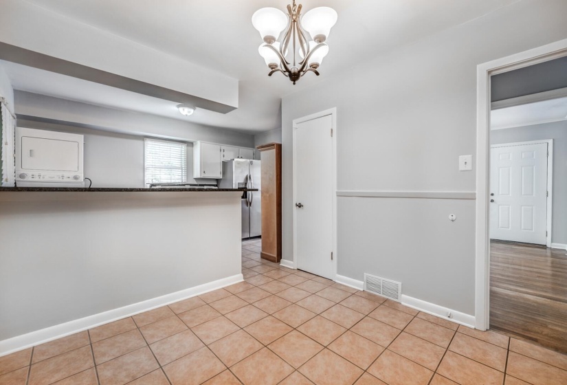 4890 HELENE RD, Memphis, Tennessee 38117, 3 Bedroom Bedrooms, 6 Room Rooms,2 BathroomBathrooms,Residential,For Sale,HELENE,0,10229070