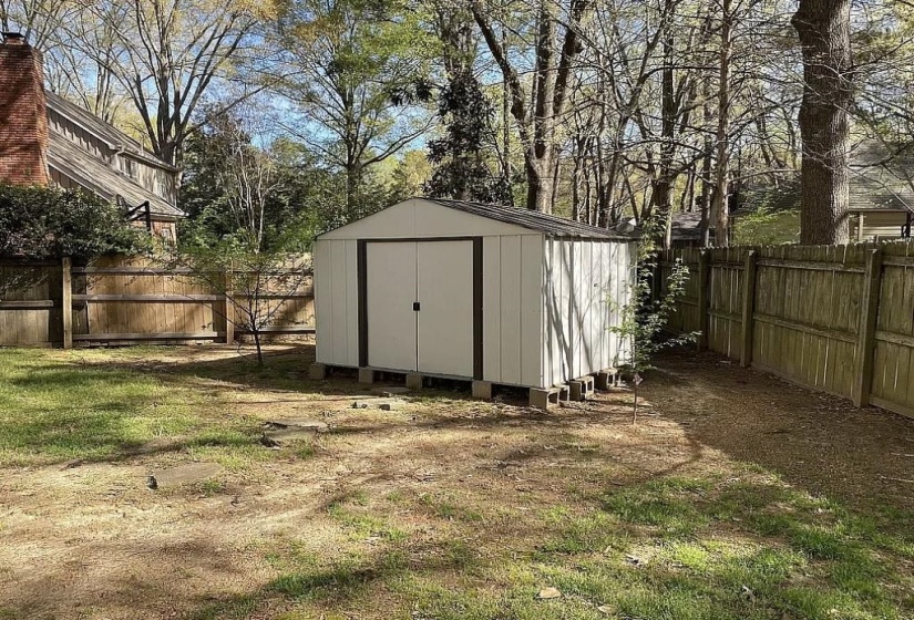 1696 HAPANO DR, Germantown, Tennessee 38138, 4 Bedroom Bedrooms, 12 Room Rooms,2.1 BathroomBathrooms,Residential,For Sale,HAPANO,0,10229071