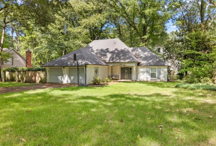 1696 HAPANO DR, Germantown, Tennessee 38138, 4 Bedroom Bedrooms, 12 Room Rooms,2.1 BathroomBathrooms,Residential,For Sale,HAPANO,0,10229071