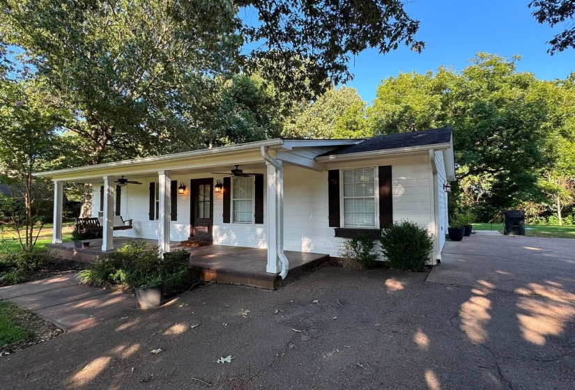 1498 GARLAND DR, Covington, Tennessee 38019, 3 Bedroom Bedrooms, 6 Room Rooms,2 BathroomBathrooms,Rental Properties,For Sale,GARLAND,0,10229082