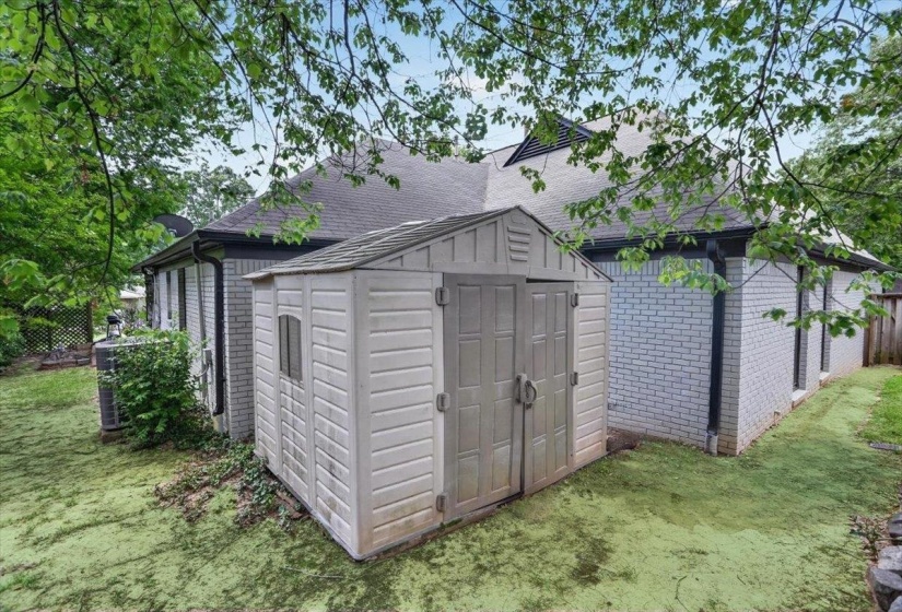 1496 TEAL WING LN, Memphis, Tennessee 38016, 3 Bedroom Bedrooms, 8 Room Rooms,2 BathroomBathrooms,Residential,For Sale,TEAL WING,0,10220317