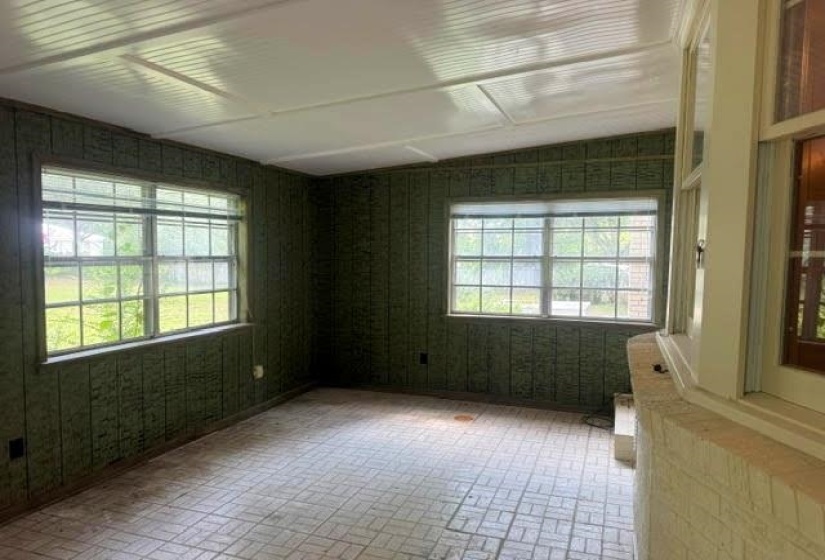 512 368 HWY, Grand Junction, Tennessee 38039, 3 Bedroom Bedrooms, 7 Room Rooms,2.1 BathroomBathrooms,Residential,For Sale,368,0,10225758