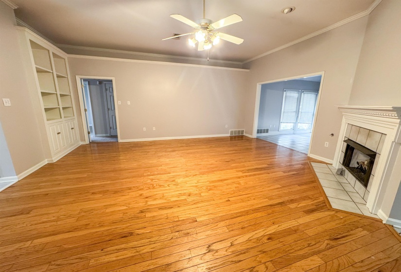 750 LANDING PARTY LN, Collierville, Tennessee 38017, 4 Bedroom Bedrooms, 8 Room Rooms,2.1 BathroomBathrooms,Residential,For Sale,LANDING PARTY,0,10229100