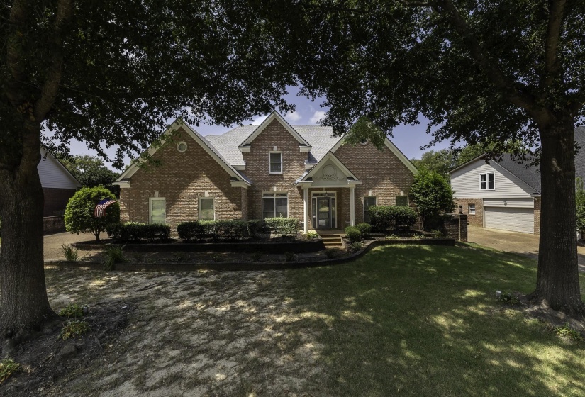 1607 STANHOPE CV, Collierville, Tennessee 38017, 4 Bedroom Bedrooms, 8 Room Rooms,2.1 BathroomBathrooms,Residential,For Sale,STANHOPE,0,10229101