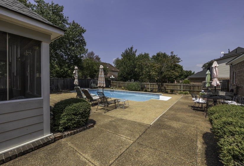 1607 STANHOPE CV, Collierville, Tennessee 38017, 4 Bedroom Bedrooms, 8 Room Rooms,2.1 BathroomBathrooms,Residential,For Sale,STANHOPE,0,10229101