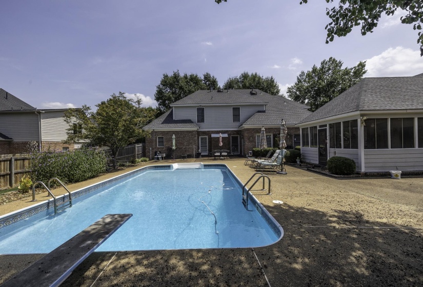 1607 STANHOPE CV, Collierville, Tennessee 38017, 4 Bedroom Bedrooms, 8 Room Rooms,2.1 BathroomBathrooms,Residential,For Sale,STANHOPE,0,10229101