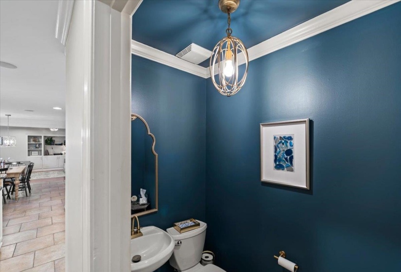 816 REDDOCH ST, Memphis, Tennessee 38120, 4 Bedroom Bedrooms, 10 Room Rooms,3.1 BathroomBathrooms,Residential,For Sale,REDDOCH,0,10229109