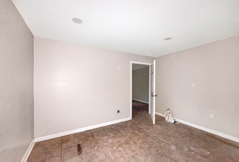 2352 SHASTA AVE, Memphis, Tennessee 38108, 3 Bedroom Bedrooms, 6 Room Rooms,2 BathroomBathrooms,Residential,For Sale,SHASTA,0,10229112