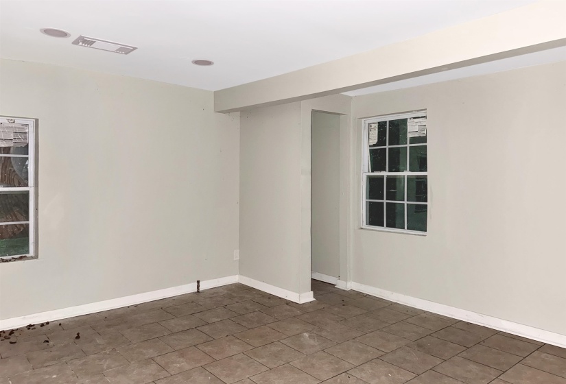 2352 SHASTA AVE, Memphis, Tennessee 38108, 3 Bedroom Bedrooms, 6 Room Rooms,2 BathroomBathrooms,Residential,For Sale,SHASTA,0,10229112