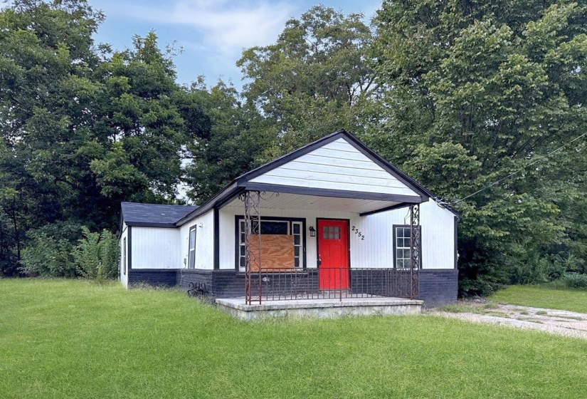 2352 SHASTA AVE, Memphis, Tennessee 38108, 3 Bedroom Bedrooms, 6 Room Rooms,2 BathroomBathrooms,Residential,For Sale,SHASTA,0,10229112