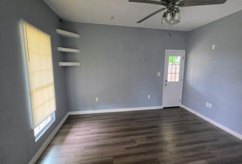 1551 CANE RD, Memphis, Tennessee 38106, 4 Bedroom Bedrooms, 6 Room Rooms,2 BathroomBathrooms,Residential,For Sale,CANE,0,10229076