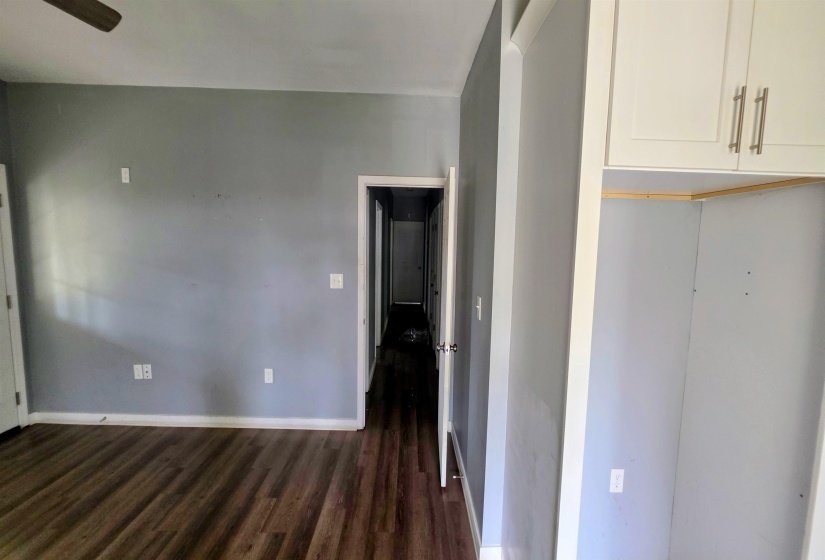 1551 CANE RD, Memphis, Tennessee 38106, 4 Bedroom Bedrooms, 6 Room Rooms,2 BathroomBathrooms,Residential,For Sale,CANE,0,10229076