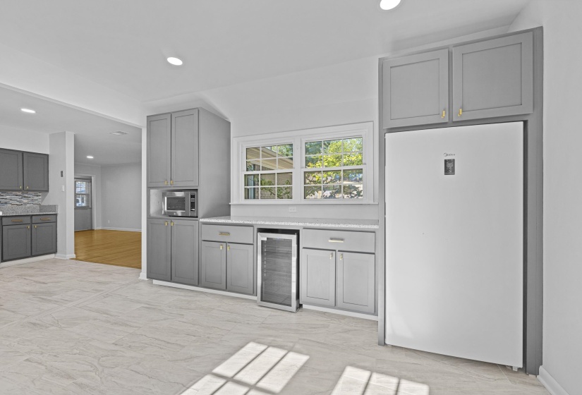 5110 VEROSA AVE, Memphis, Tennessee 38117, 3 Bedroom Bedrooms, 7 Room Rooms,2 BathroomBathrooms,Residential,For Sale,VEROSA,0,10229079
