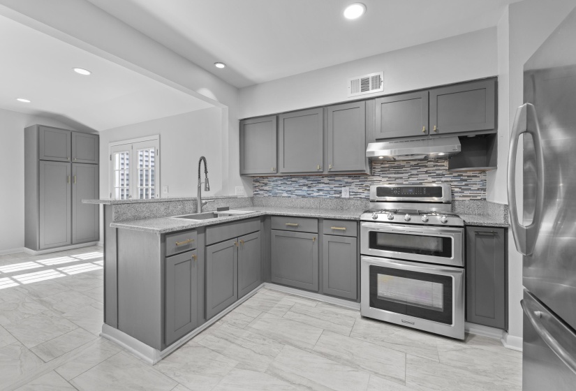 5110 VEROSA AVE, Memphis, Tennessee 38117, 3 Bedroom Bedrooms, 7 Room Rooms,2 BathroomBathrooms,Residential,For Sale,VEROSA,0,10229079