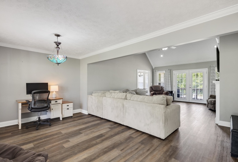 405 PERSIMMON LN, Lexington, Tennessee 38351, 3 Bedroom Bedrooms, 5 Room Rooms,2 BathroomBathrooms,Residential,For Sale,PERSIMMON,0,10229087