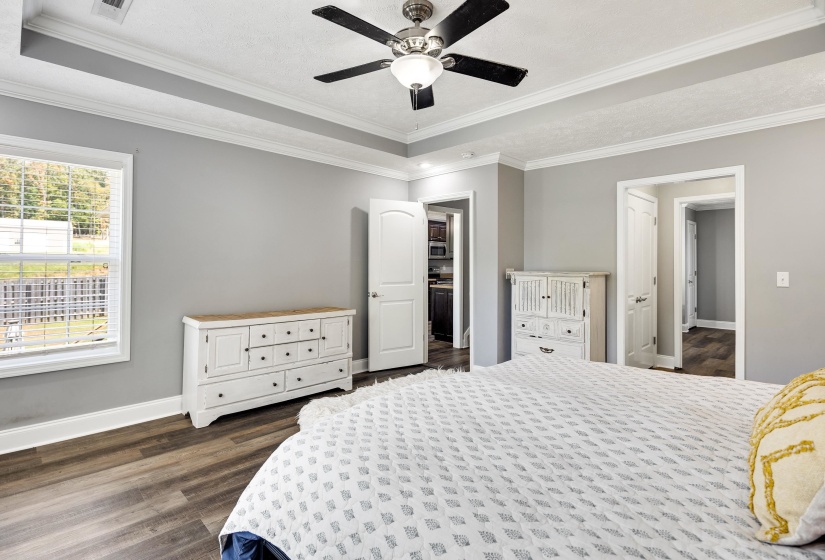 405 PERSIMMON LN, Lexington, Tennessee 38351, 3 Bedroom Bedrooms, 5 Room Rooms,2 BathroomBathrooms,Residential,For Sale,PERSIMMON,0,10229087