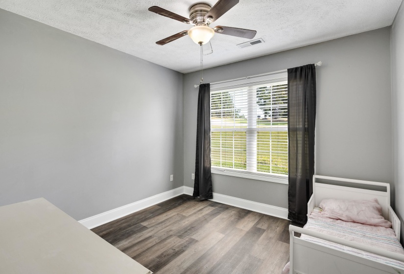 405 PERSIMMON LN, Lexington, Tennessee 38351, 3 Bedroom Bedrooms, 5 Room Rooms,2 BathroomBathrooms,Residential,For Sale,PERSIMMON,0,10229087