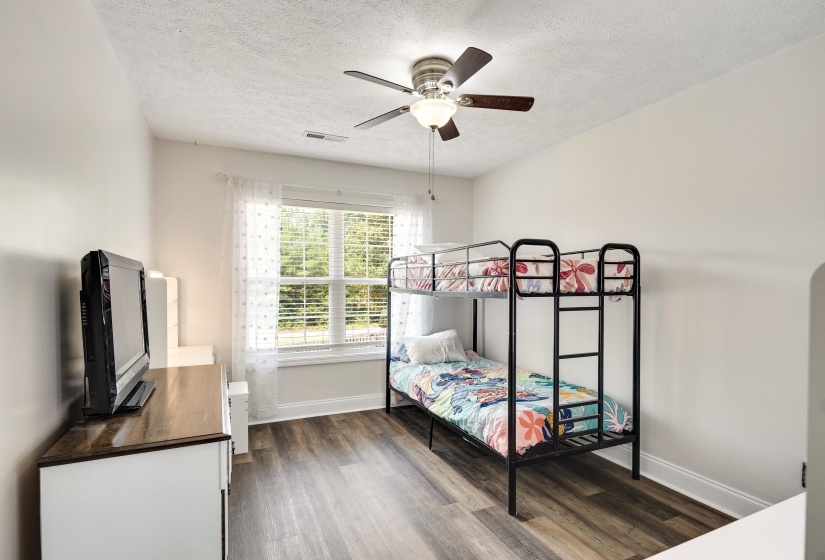 405 PERSIMMON LN, Lexington, Tennessee 38351, 3 Bedroom Bedrooms, 5 Room Rooms,2 BathroomBathrooms,Residential,For Sale,PERSIMMON,0,10229087